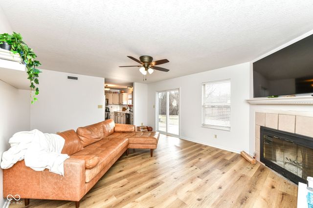 18510 Harvest Meadows Drive E, Westfield, IN 46074