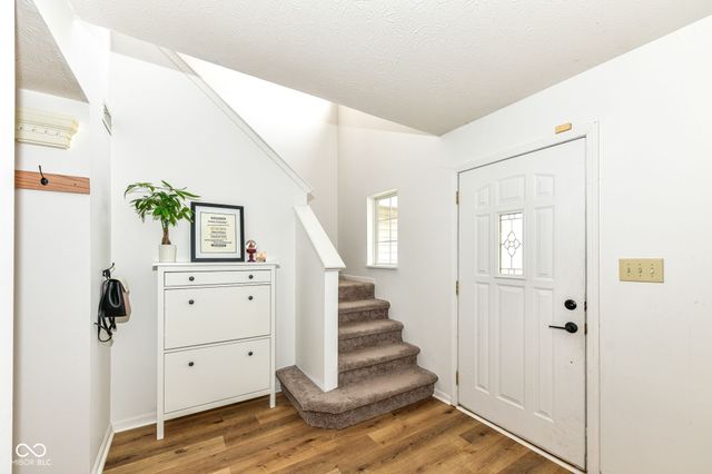 18510 Harvest Meadows Drive E, Westfield, IN 46074