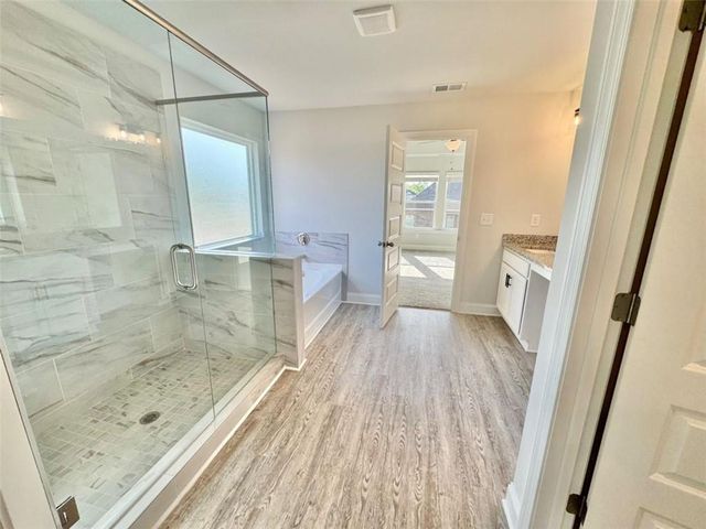 813 Brittany Nichole Court, Bonaire, GA 31005