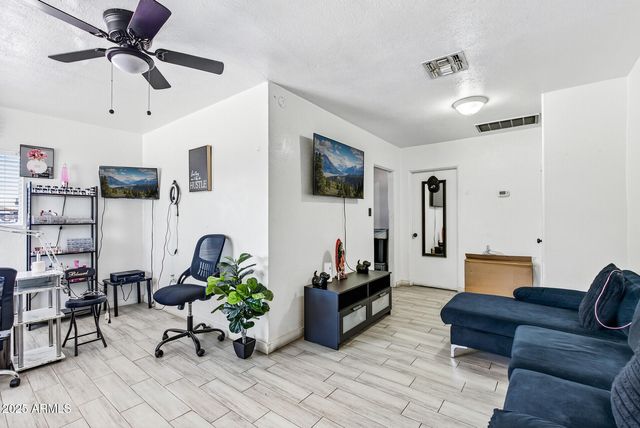 107 W 11TH Street, Casa Grande, AZ 85122