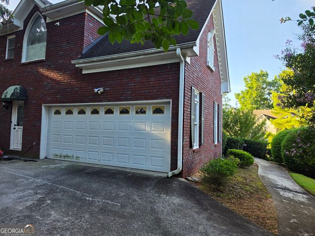 2810 Shoemaker Lane, Snellville, GA 30039