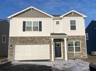 126 Cressmoor Boulevard, Hobart, IN 46342