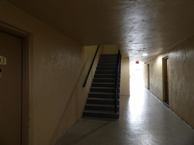 201 Bonnie Boulevard 206, Palm Springs, FL 33461