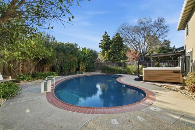 2273 Glenkirk Drive, San Jose, CA 95124