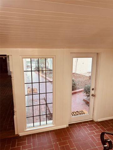 310 S Hickory, Hico, TX 76457