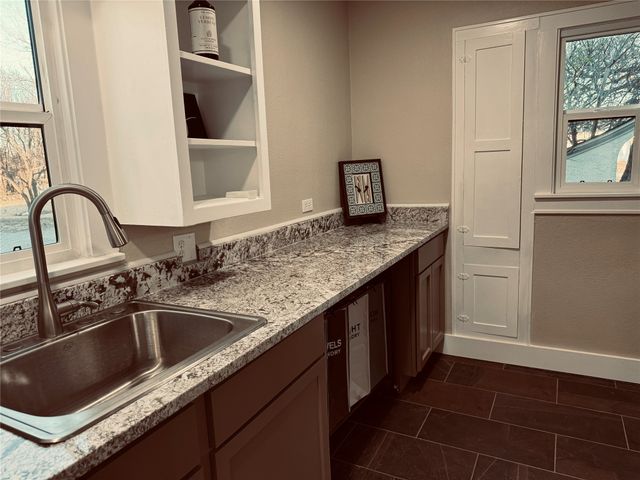 310 S Hickory, Hico, TX 76457