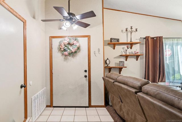 1904 Woodland Glen, Escondido, CA 92027