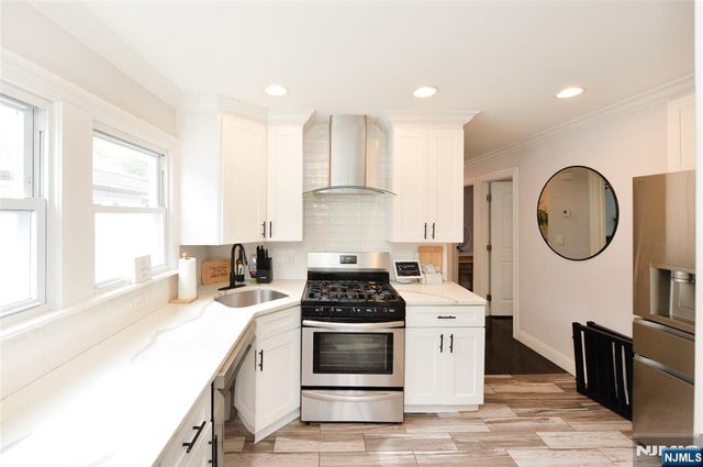 25-14 Berdan Avenue, Fair Lawn, NJ 07410