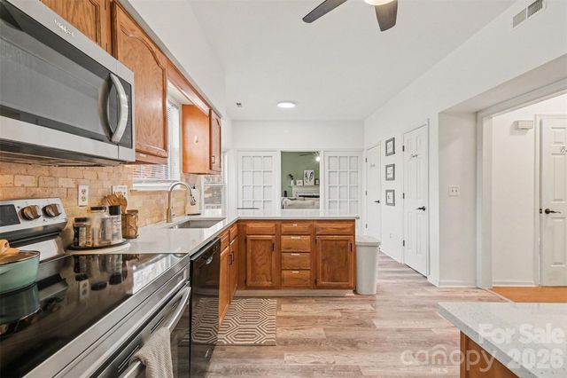 10619 Whittersham Drive, Charlotte, NC 28262