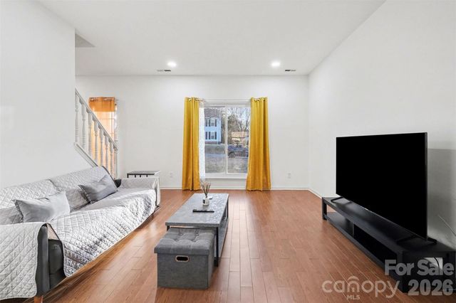 10619 Whittersham Drive, Charlotte, NC 28262