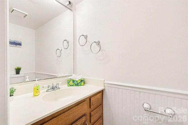 10619 Whittersham Drive, Charlotte, NC 28262