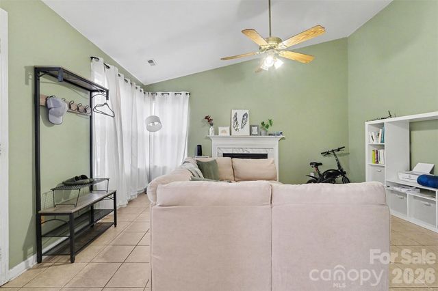 10619 Whittersham Drive, Charlotte, NC 28262