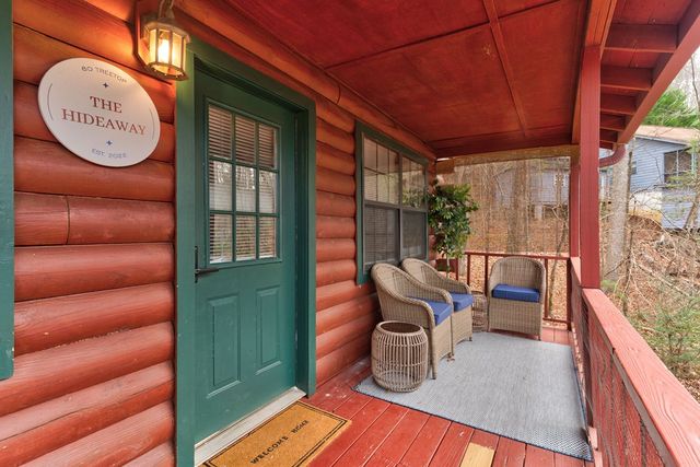 80 Treetop Lane, Blairsville, GA 30512