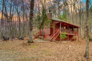 80 Treetop Lane, Blairsville, GA 30512