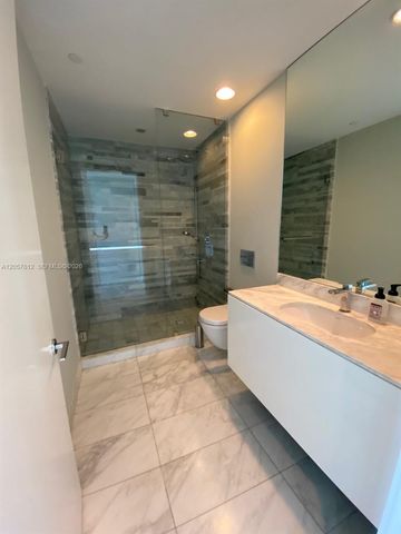 10201 Collins Avenue 1005, Bal Harbour, FL 33154
