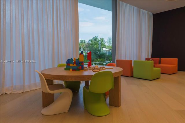 10201 Collins Avenue 1005, Bal Harbour, FL 33154