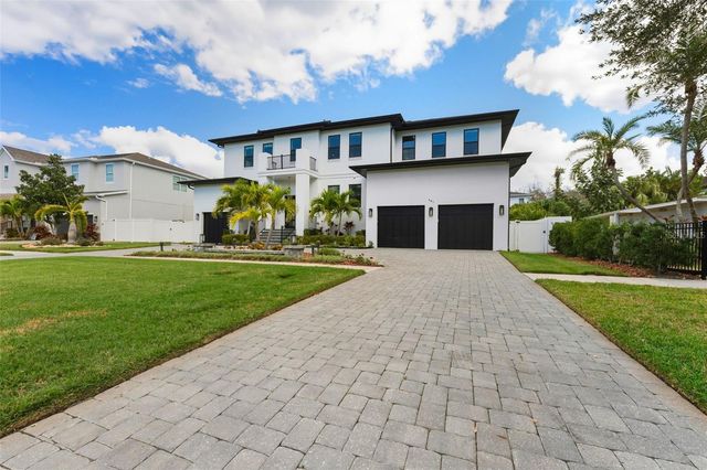 481 W DAVIS BOULEVARD, Tampa, FL 33606