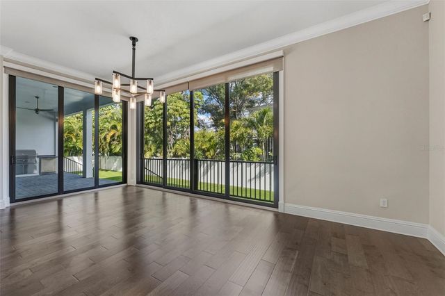 481 W DAVIS BOULEVARD, Tampa, FL 33606