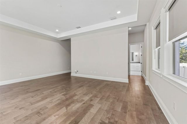 481 W DAVIS BOULEVARD, Tampa, FL 33606