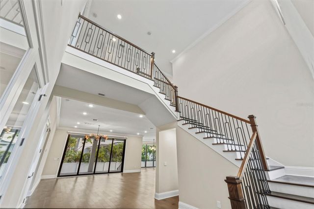 481 W DAVIS BOULEVARD, Tampa, FL 33606