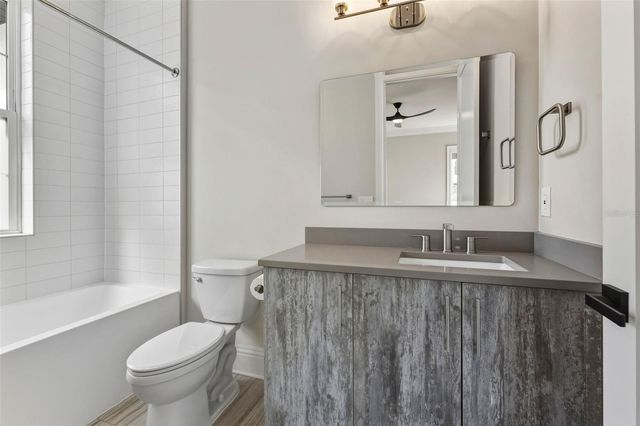 481 W DAVIS BOULEVARD, Tampa, FL 33606