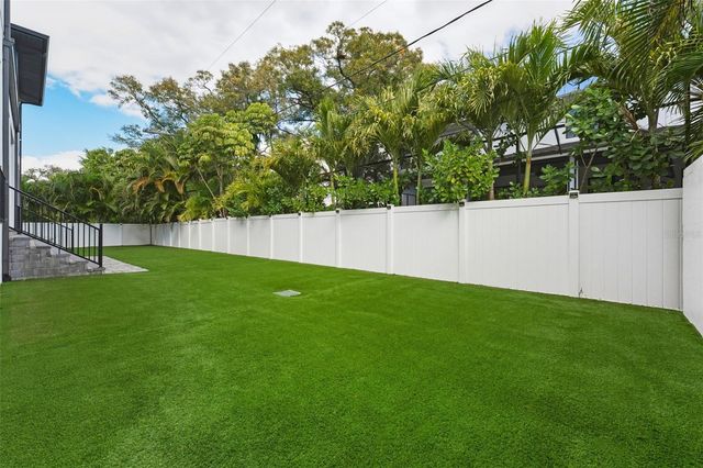 481 W DAVIS BOULEVARD, Tampa, FL 33606