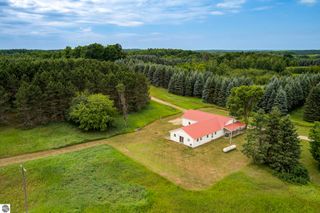 8400 Westminister Road, Kingsley, MI 49649