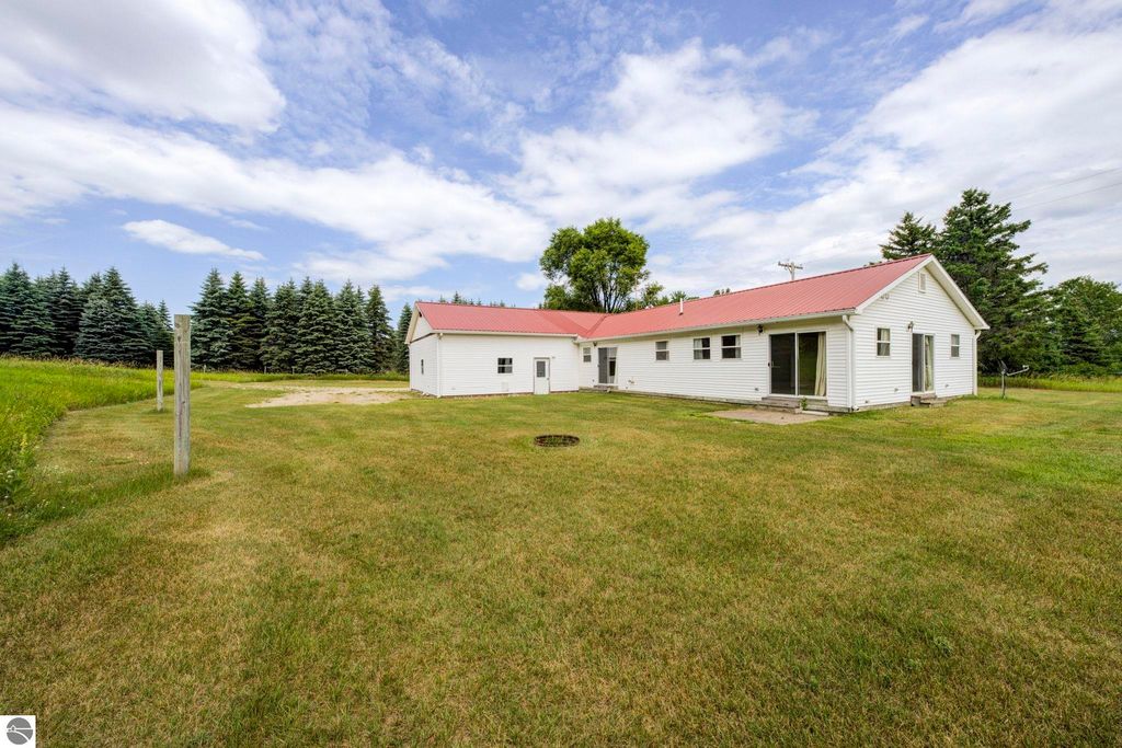 Image 31 of property listing at 8400 Westminister Road, Kingsley, MI 49649