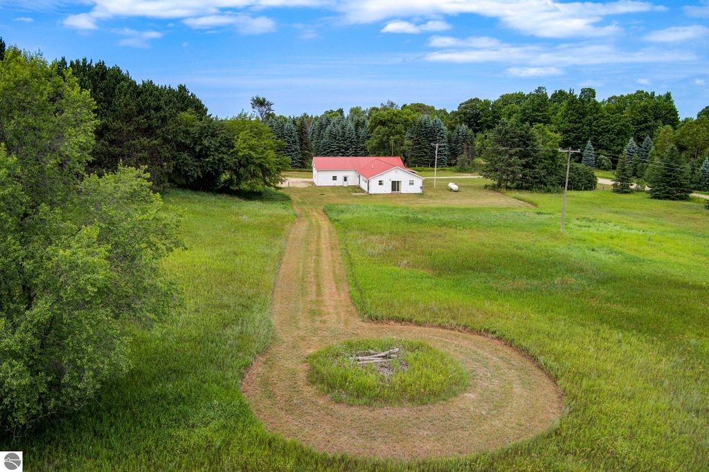 Image 34 of property listing at 8400 Westminister Road, Kingsley, MI 49649