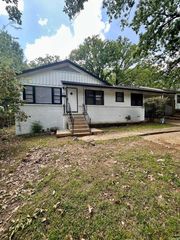 5909 Lee Avenue, Little Rock, AR 72205