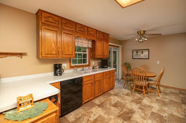 2528 22nd Avenue SE, Rochester, MN 55904