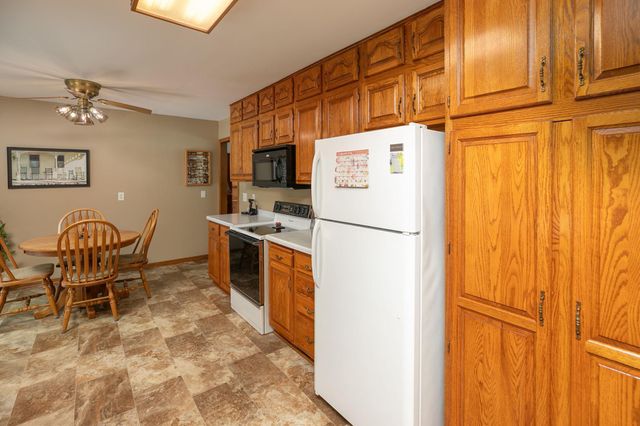 2528 22nd Avenue SE, Rochester, MN 55904