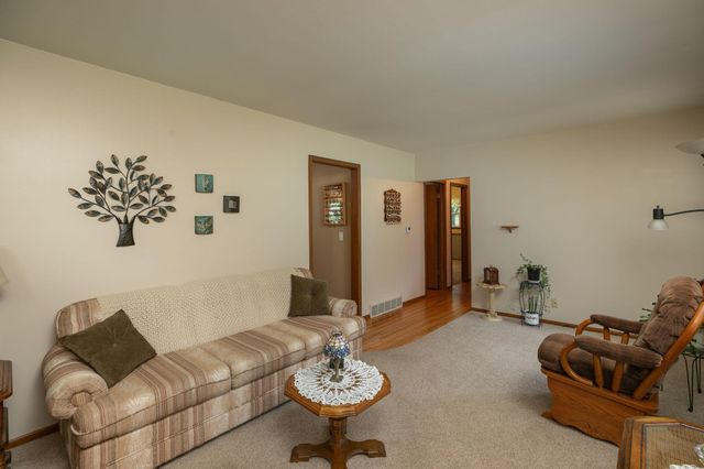 2528 22nd Avenue SE, Rochester, MN 55904