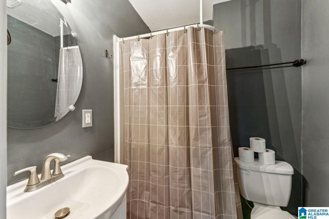 1220 SPARKS GAP ROAD, Bessemer, AL 35020