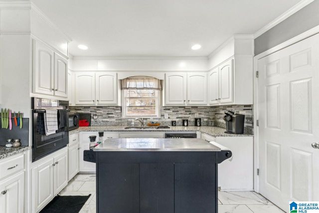 1220 SPARKS GAP ROAD, Bessemer, AL 35020