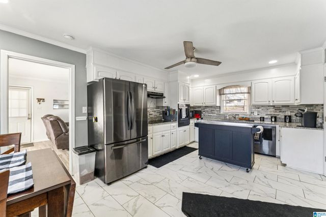 1220 SPARKS GAP ROAD, Bessemer, AL 35020