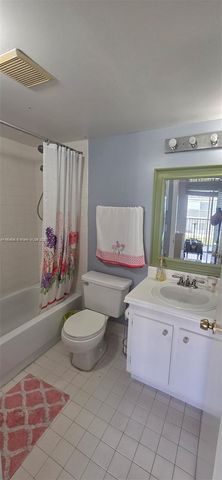 200 SW 132nd Way 212L, Pembroke Pines, FL 33027