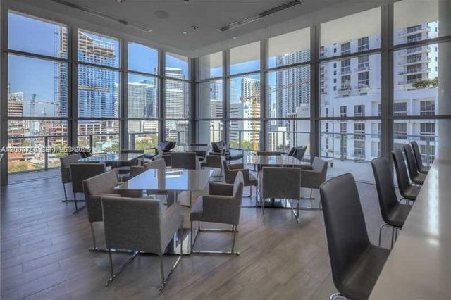 1100 S Miami Ave 3606, Miami, FL 33130