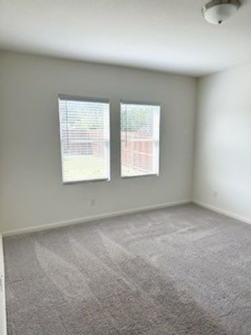 600 Crestridge Drive, Lavon, TX 75166