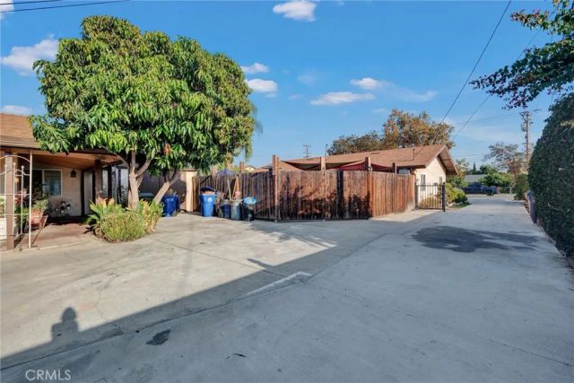 2435 Burkett, El Monte, CA 91732