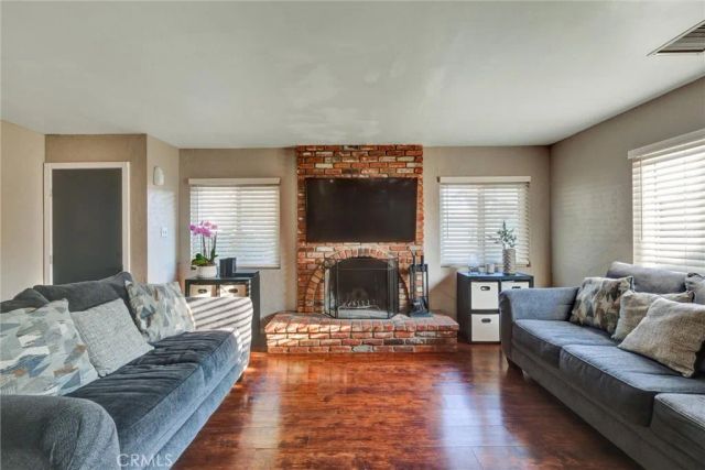 2435 Burkett, El Monte, CA 91732