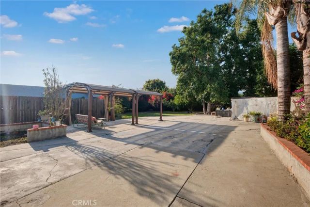 2435 Burkett, El Monte, CA 91732