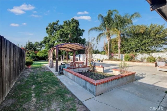 2435 Burkett, El Monte, CA 91732
