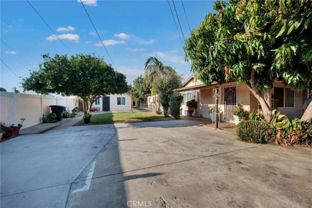 2435 Burkett, El Monte, CA 91732