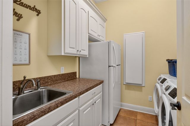 2716 Stone Creek Drive, Shreveport, LA 71106