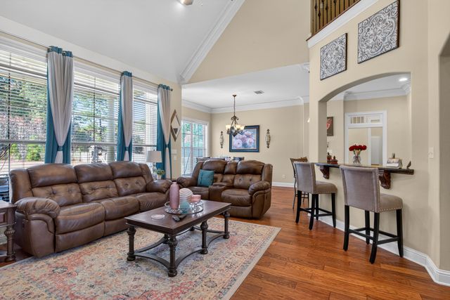 2716 Stone Creek Drive, Shreveport, LA 71106