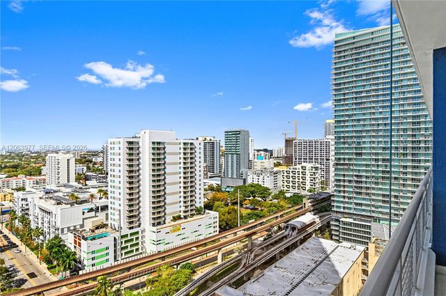 60 SW 13th St 1619, Miami, FL 33130