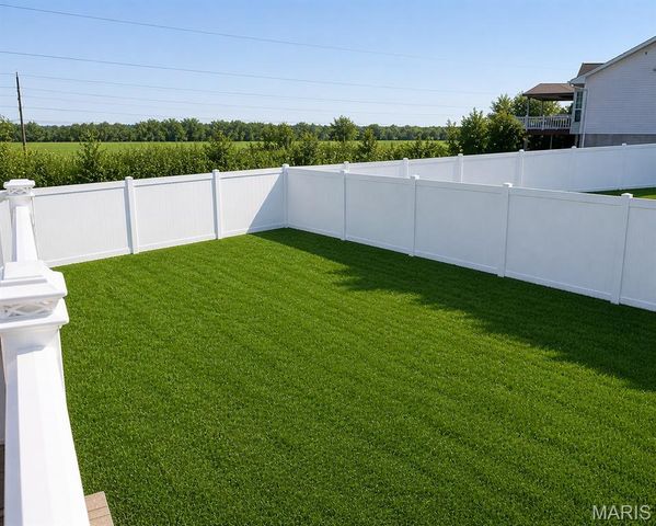2004 Homefield Ridge Drive, O'fallon, MO 63366