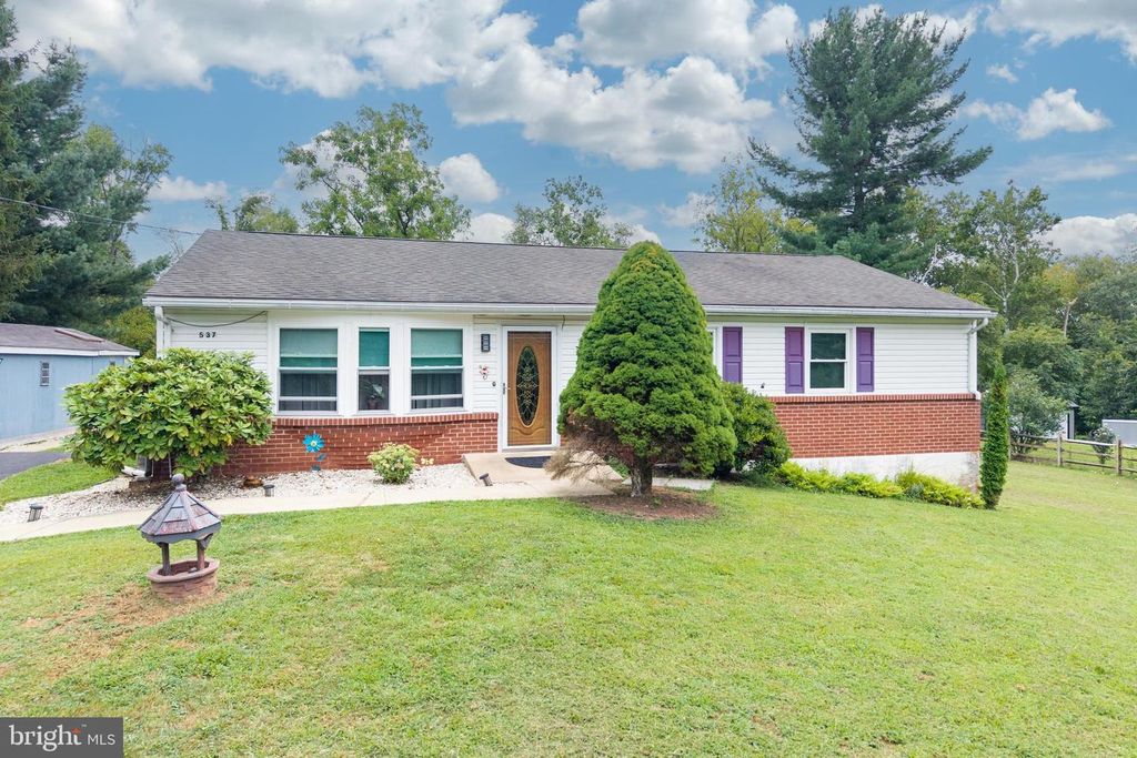 537 SCHOOLHOUSE RD, Pottstown, PA 19465