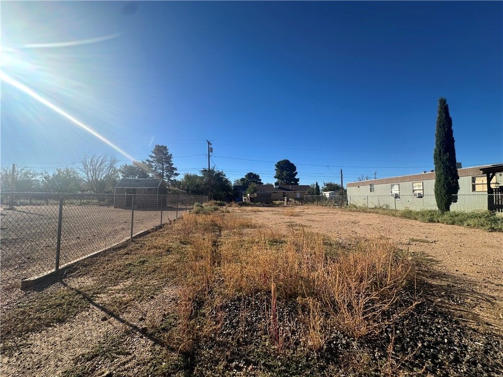 3570 E Ryan Ave Avenue, Kingman, AZ 86409